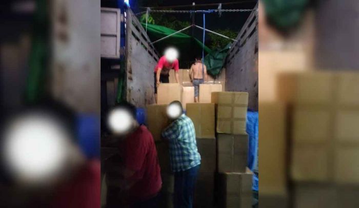 Bea Cukai Madura Periksa 3 Orang soal Truk Muat Rokok Ilegal Bea Cukai Madura Periksa 3 Orang soal Truk Muat Rokok Ilegal