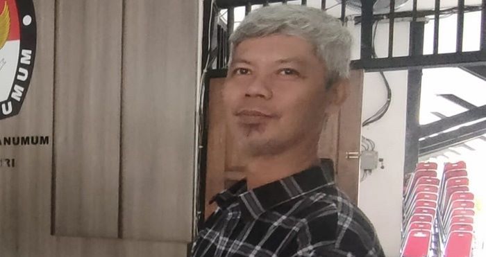 Minta Gedung KPU Dibangun, Sambutan Ketua KPU Kota Kediri saat Terima Bunda Fey-Regina Disorot Minta Gedung KPU Dibangun, Sambutan Ketua KPU Kota Kediri saat Terima Bunda Fey-Regina Disorot