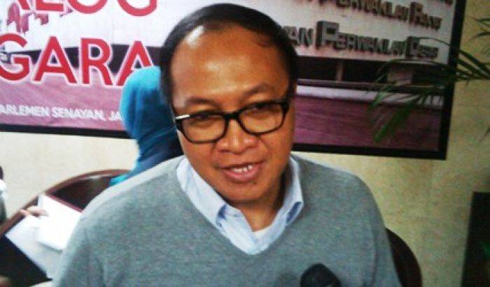 Usulan per Parpol Dapat Rp 1 T, Pengamat: Akan Banyak yang Berlomba Dirikan Parpol Usulan per Parpol Dapat Rp 1 T, Pengamat: Akan Banyak yang Berlomba Dirikan Parpol