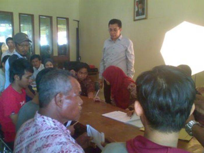 BMS Beri Kompensasi Nelayan Gresik Rp 3,2 M BMS Beri Kompensasi Nelayan Gresik Rp 3,2 M
