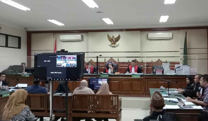 Sidang Kasus Pemotongan Insentif ASN di BPPD Sidoarjo: Saksi Ungkap Peran Kabid Sidang Kasus Pemotongan Insentif ASN di BPPD Sidoarjo: Saksi Ungkap Peran Kabid