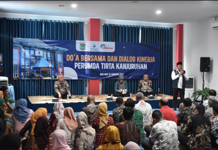 Perumda Tirta Kanjuruhan Sosialisasikan RKA 2024 Melalui Dialog Kinerja Secara Bergantian Perumda Tirta Kanjuruhan Sosialisasikan RKA 2024 Melalui Dialog Kinerja Secara Bergantian