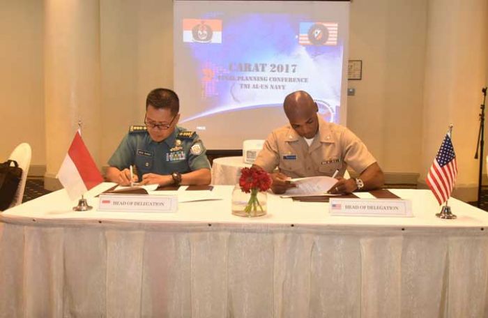 TNI AL dan US. Navy Tandatangani Kesepakatan Latihan Carat 2017