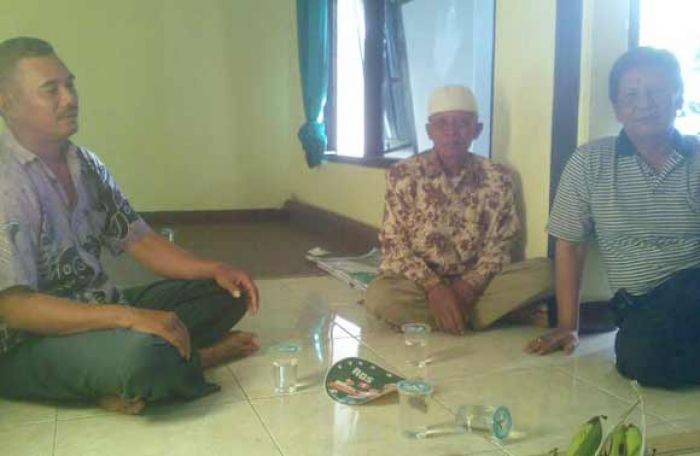 Datangi RGS, Tokoh Jamiyah Manakib Nyatakan Dukung SQ dalam Pilbup Gresik Datangi RGS, Tokoh Jamiyah Manakib Nyatakan Dukung SQ dalam Pilbup Gresik