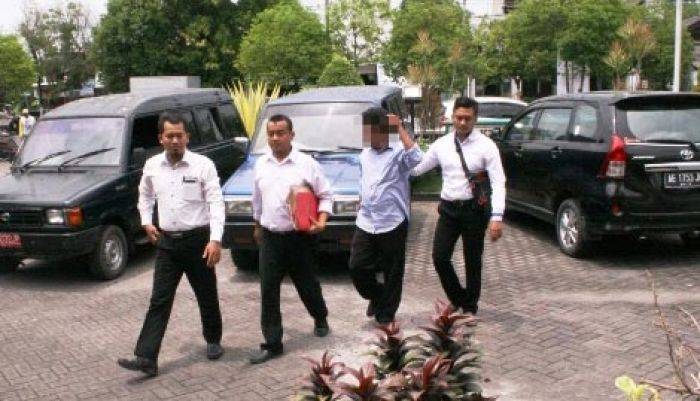 Kades Kenongorejo Terancam Hukuman 15 Tahun Penjara Kades Kenongorejo Terancam Hukuman 15 Tahun Penjara