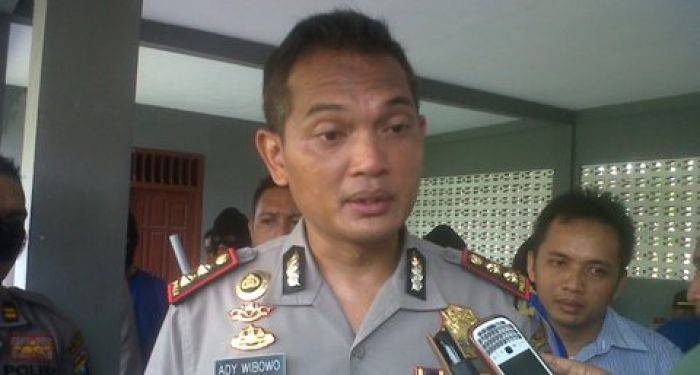 Antisipasi Begal, Anggota Polres Bojonegoro Patroli Siang-Malam Antisipasi Begal, Anggota Polres Bojonegoro Patroli Siang-Malam