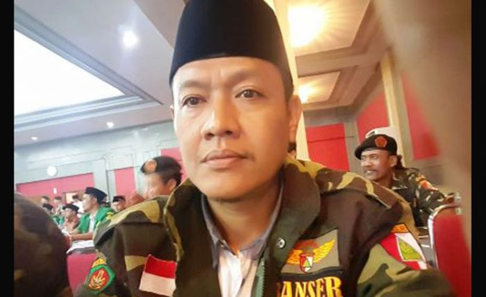 Hari Pertama PSBB, Banyak Tempat Ibadah di Gresik Masih Gelar Salat Jama Hari Pertama PSBB, Banyak Tempat Ibadah di Gresik Masih Gelar Salat Jama