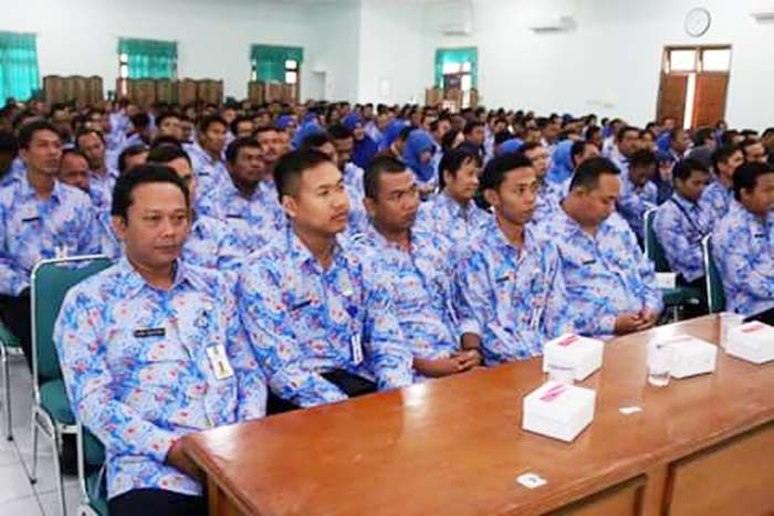 Wali Kota Madiun Gelar Pembinaan untuk Pegawai Kontrak Wali Kota Madiun Gelar Pembinaan untuk Pegawai Kontrak