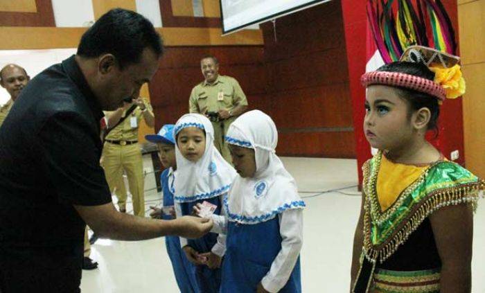 Pertama di Jatim, Pemkot Blitar Launching Kartu Identitas Anak