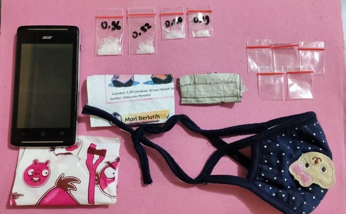 Edarkan Sabu dari Napi Lapas Pati Jateng, Warga Srengat Blitar Diciduk Polisi Edarkan Sabu dari Napi Lapas Pati Jateng, Warga Srengat Blitar Diciduk Polisi