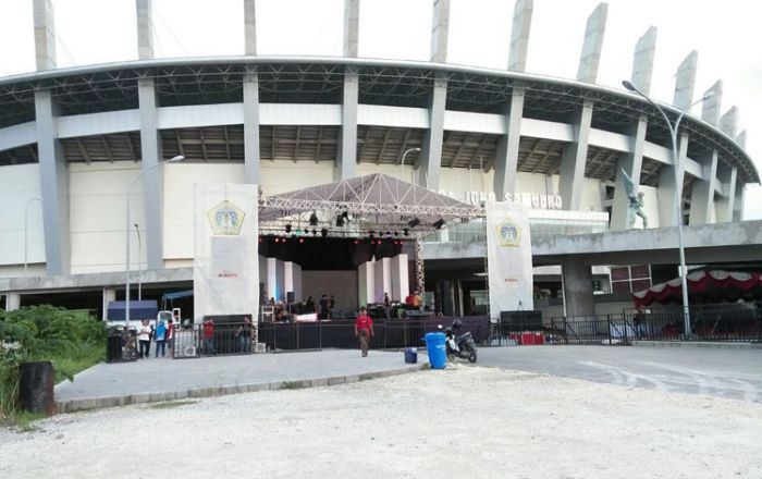 Ketua DPRD Gresik Apresiasi Langkah Pemkab Manfaatkan Stadion Gejos untuk Isolasi Pasien Covid-19