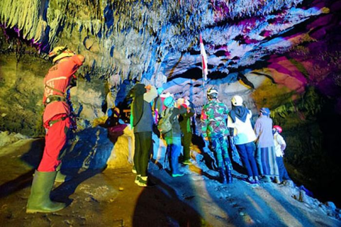  5 Upacara Bendera Unik Sambut HUT RI