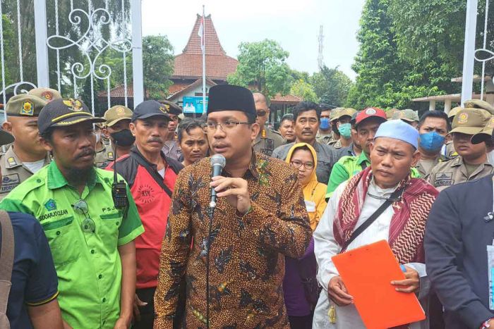 Revisi Perbup, Bupati Sidoarjo Ajak Pengelola TPST Ikut Tuntaskan Sampah TPA Jabon Revisi Perbup, Bupati Sidoarjo Ajak Pengelola TPST Ikut Tuntaskan Sampah TPA Jabon
