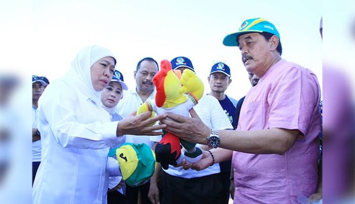 Gubernur Luncurkan Logo dan Maskot Porprov Jatim VI 2019 di Grahadi Gubernur Luncurkan Logo dan Maskot Porprov Jatim VI 2019 di Grahadi