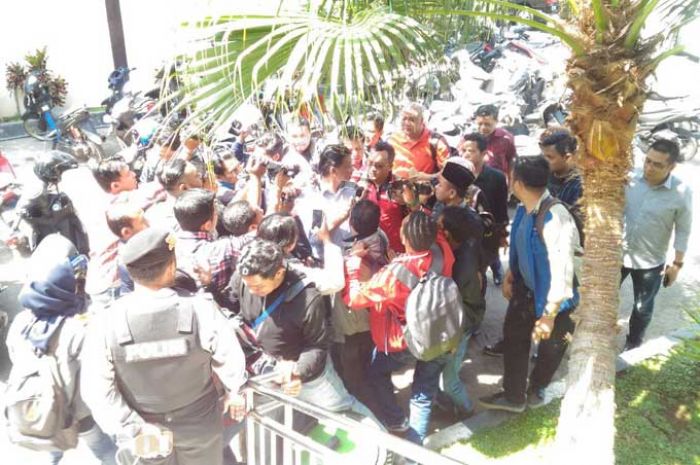 Dua Anggota DPRD dan Tiga Pejabat Pemkot Malang Jalani Pemeriksaan KPK