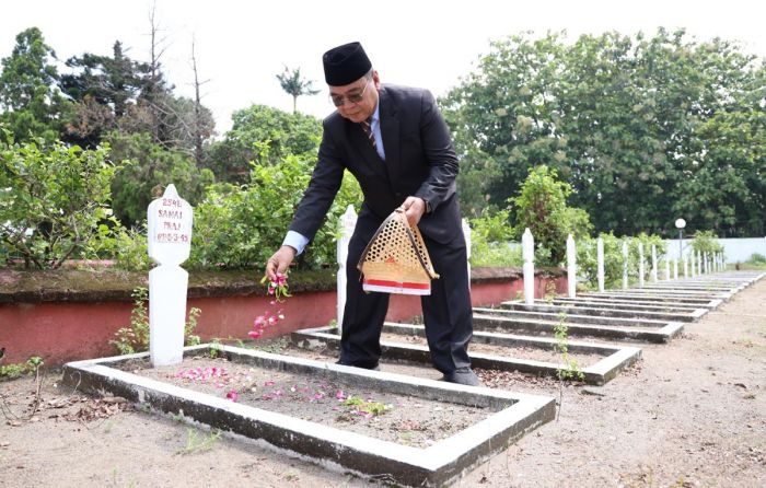 Peringati Hari Pahlawan, Sekda Kota Kediri Ajak Masyarakat Jadikan Semangat Pahlawan sebagai Panutan Peringati Hari Pahlawan, Sekda Kota Kediri Ajak Masyarakat Jadikan Semangat Pahlawan sebagai Panutan