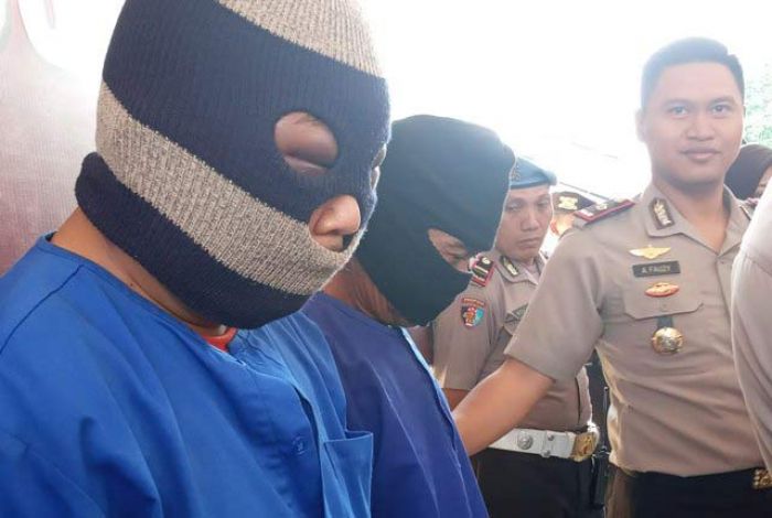 Bobol Rumah di Bojonegoro, Pak Kades Bendonglateng Tuban Dikecrek Polisi Bobol Rumah di Bojonegoro, Pak Kades Bendonglateng Tuban Dikecrek Polisi