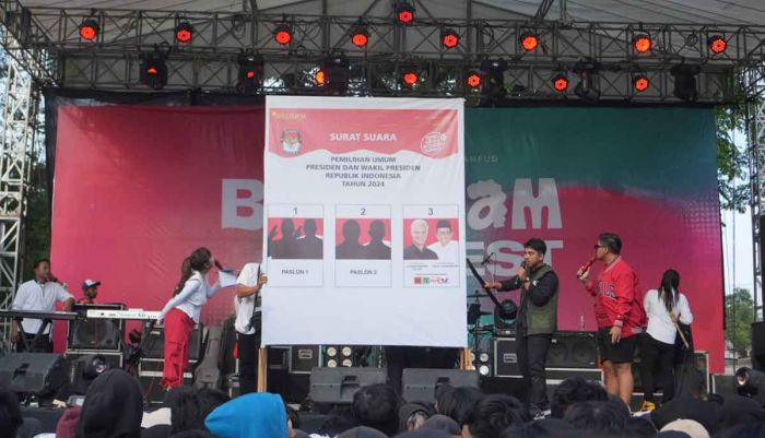 Lewat Beragam Fest, Relawan Gaet Dukungan untuk Ganjar-Mahfud MD di Bojonegoro Lewat Beragam Fest, Relawan Gaet Dukungan untuk Ganjar-Mahfud MD di Bojonegoro