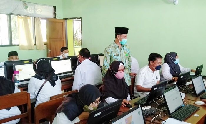 1.884 Guru Madrasah di Tuban Diasesmen 1.884 Guru Madrasah di Tuban Diasesmen