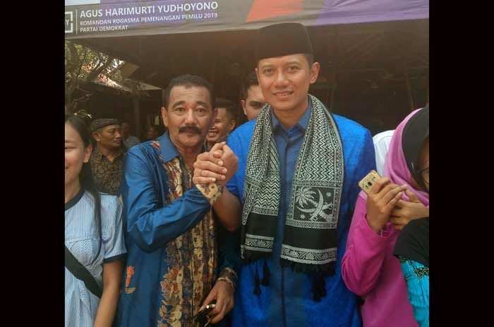 Gara-gara Puisi Sukmawati, FK3JT Balik Kanan Dukung Khofifah Gara-gara Puisi Sukmawati, FK3JT Balik Kanan Dukung Khofifah