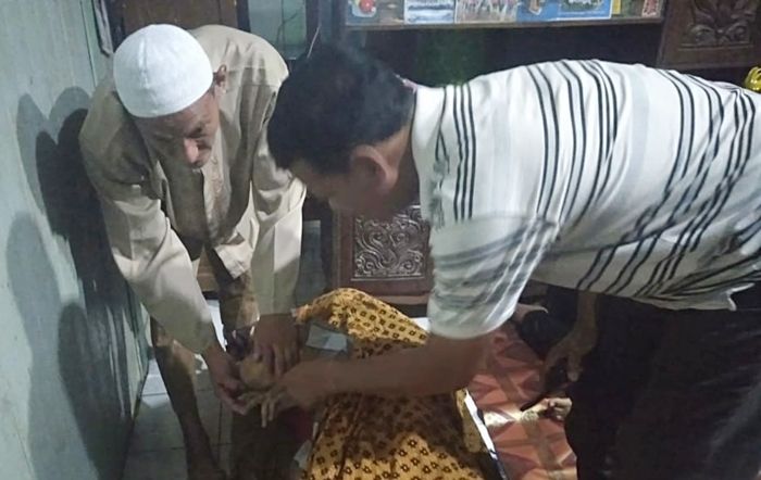 Hendak Betulkan Stop Kontak Sendiri, Warga Ngawi Tewas Tersengat Listrik Hendak Betulkan Stop Kontak Sendiri, Warga Ngawi Tewas Tersengat Listrik