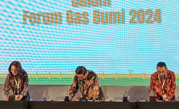 Teken Jual Beli Gas dengan Kangean Energy, Dirut Petrokimia: Demi Kelancaran Pupuk Bersubsidi Teken Jual Beli Gas dengan Kangean Energy, Dirut Petrokimia: Demi Kelancaran Pupuk Bersubsidi