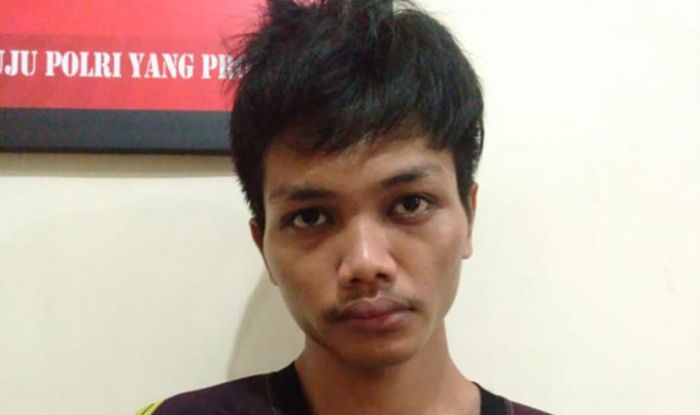 Simpan Sabu di Dosbook HP, Pemuda di Banaran Kota Kediri Diringkus Polisi Simpan Sabu di Dosbook HP, Pemuda di Banaran Kota Kediri Diringkus Polisi
