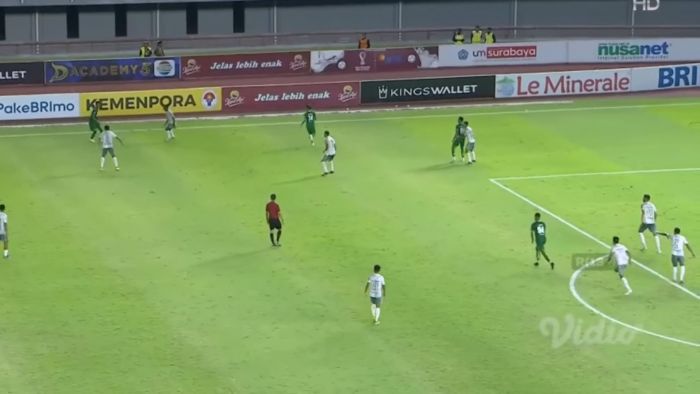 Jamu Bali United, Persebaya Kembali Telan Kekalahan di Kandang Jamu Bali United, Persebaya Kembali Telan Kekalahan di Kandang