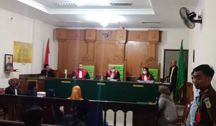 Tutup Pintu untuk Berdamai, Pelapor Minta Terdakwa Kasus Arisan Online di Bangkalan Diadili Tutup Pintu untuk Berdamai, Pelapor Minta Terdakwa Kasus Arisan Online di Bangkalan Diadili