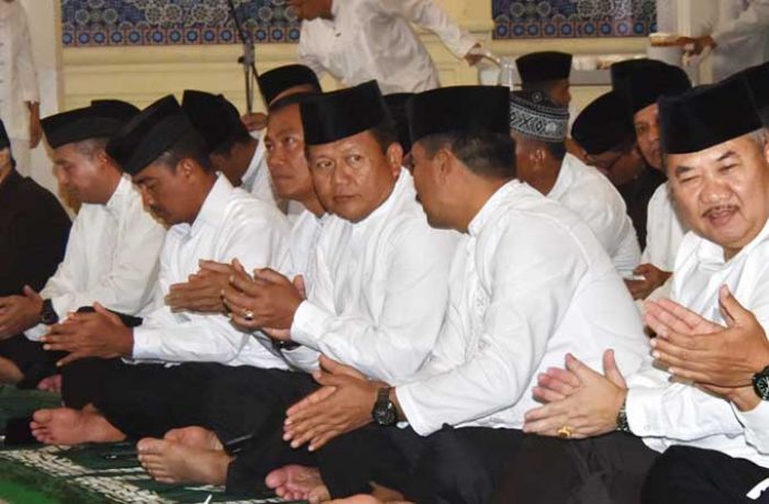 Kasarmatim Hadiri Buka Puasa Bersama di Makodam V/Brawijaya