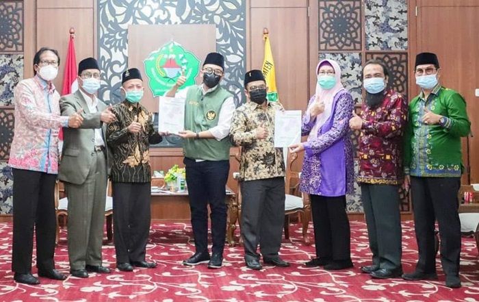 Baddrut Tamam Terima Kajian Akademik Pemekaran Kabupaten Pamekasan Baddrut Tamam Terima Kajian Akademik Pemekaran Kabupaten Pamekasan