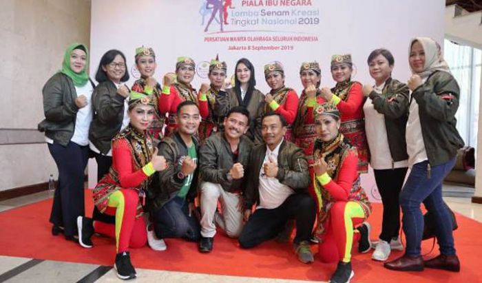 Perwosi Jawa Timur Raih Juara Pertama Lomba Senam Kreasi Piala Ibu Negara