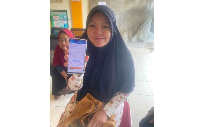 Peserta JKN dari Magetan Puas Gunakan Antrean Online di Puskesmas Ngujung Peserta JKN dari Magetan Puas Gunakan Antrean Online di Puskesmas Ngujung