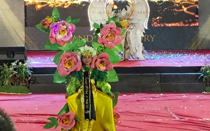 Sparkling Nganjuk 2024, Ajang Kreativitas Desain Busana Eksotik Hingga Sedot Perhatian Masyarakat Sparkling Nganjuk 2024, Ajang Kreativitas Desain Busana Eksotik Hingga Sedot Perhatian Masyarakat