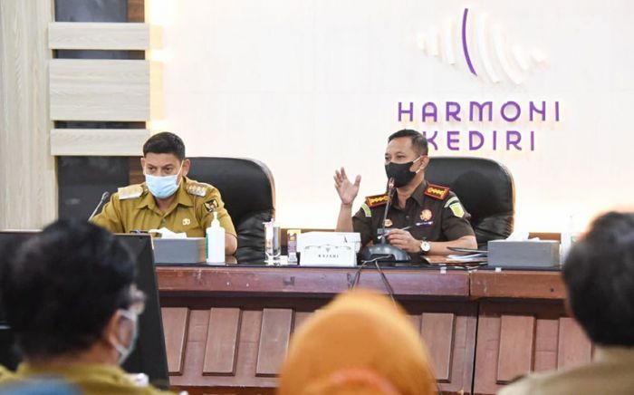 Gandeng Kajari, Wali Kota Kediri Gelar Sosialisasi Kegiatan Pengamanan Pembangunan Strategis Gandeng Kajari, Wali Kota Kediri Gelar Sosialisasi Kegiatan Pengamanan Pembangunan Strategis