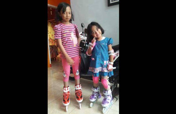 Anak-anak di Gresik sedang Gandrung Sepatu Roda Anak-anak di Gresik sedang Gandrung Sepatu Roda
