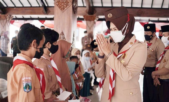 Peringatan Hari Pramuka ke-60 Digelar di Rumdis Wali Kota Batu Peringatan Hari Pramuka ke-60 Digelar di Rumdis Wali Kota Batu