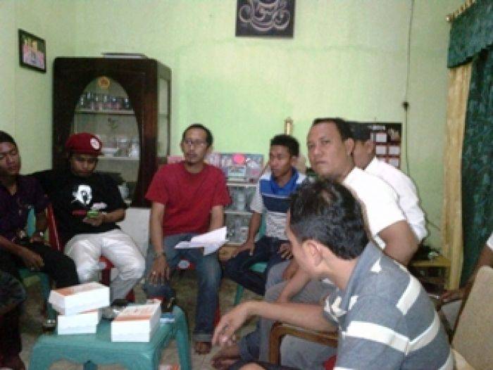 Relawan Jokowi - JK Bertekad Awasi Kecurangan Pilpres Relawan Jokowi - JK Bertekad Awasi Kecurangan Pilpres