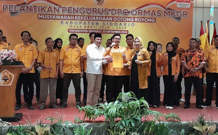 Ormas MKGR Sidoarjo Deklarasi Siap Menangkan Paslon Subandi-Mimik Ormas MKGR Sidoarjo Deklarasi Siap Menangkan Paslon Subandi-Mimik