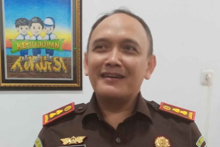 Kasus Penyimpangan Dana Hibah Diskop Gresik, Kejari Sebut Kerugian Capai Rp1,7 Miliar Kasus Penyimpangan Dana Hibah Diskop Gresik, Kejari Sebut Kerugian Capai Rp1,7 Miliar