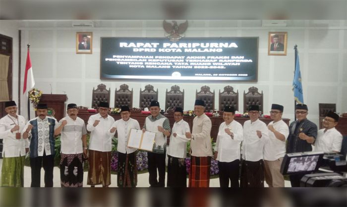 Paripurna DPRD Kota Malang Setujui Raperda Pajak dan Retribusi Daerah serta Raperda RTRW