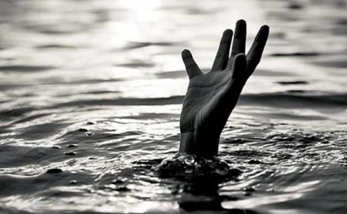 Lepas dari Pengawasan Orang Tua, Bocah 7 Tahun di Ngawi Tewas Tenggelam di Kolam Renang Lepas dari Pengawasan Orang Tua, Bocah 7 Tahun di Ngawi Tewas Tenggelam di Kolam Renang