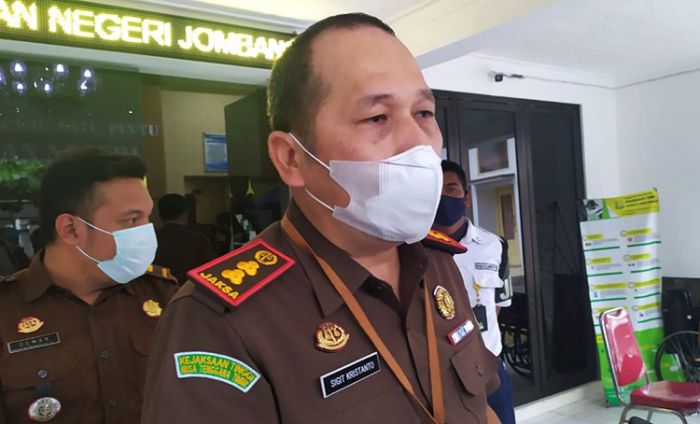 Kejaksaan Negeri Jombang Terapkan Restorative Justice pada 2 Pelaku Kasus Pencurian Handphone Kejaksaan Negeri Jombang Terapkan Restorative Justice pada 2 Pelaku Kasus Pencurian Handphone