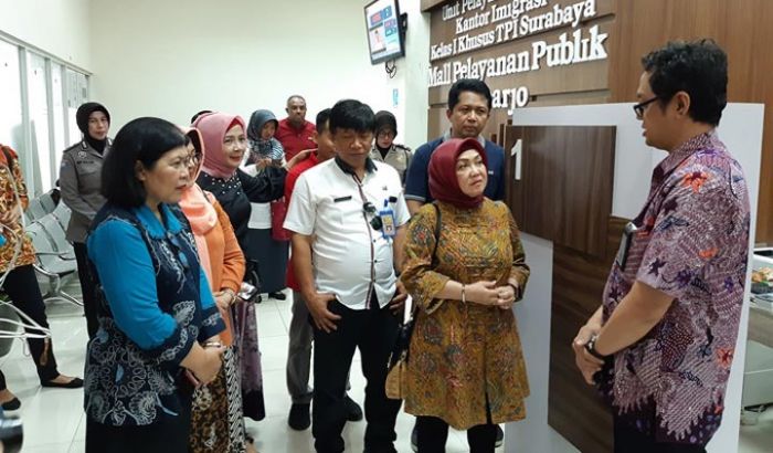 Sambangi MPP Sidoarjo, Ini Harapan Deputi KemenPANRB Sambangi MPP Sidoarjo, Ini Harapan Deputi KemenPANRB