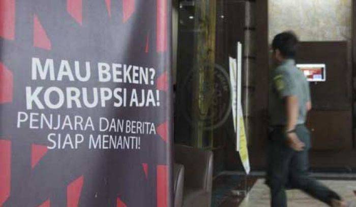 Kasus Korupsi Kasubdit MA: Geledah Kantor, KPK Usut Peruntukan Uang Rp 500 Juta Kasus Korupsi Kasubdit MA: Geledah Kantor, KPK Usut Peruntukan Uang Rp 500 Juta