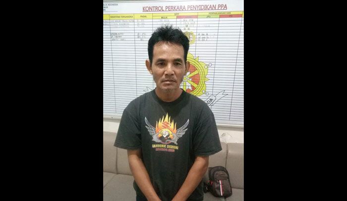 Tega Cabuli Anak Tiri 10 Kali Hingga Hamil, Warga Kota Kediri Diringkus Polisi Tega Cabuli Anak Tiri 10 Kali Hingga Hamil, Warga Kota Kediri Diringkus Polisi