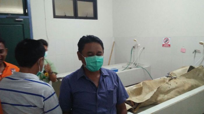 Baru 6 Jam Dimakamkan, Jenazah Warga Kerek Dibongkar Lagi Gara-gara Keluarga Tak Terima Baru 6 Jam Dimakamkan, Jenazah Warga Kerek Dibongkar Lagi Gara-gara Keluarga Tak Terima