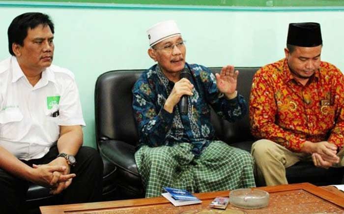 Kecewa Dukung Capres, Gus Ali Mundur dari Ketum Ormas "Penganut Khittah NU" PKPN Bentukan Cak Anam Kecewa Dukung Capres, Gus Ali Mundur dari Ketum Ormas "Penganut Khittah NU" PKPN Bentukan Cak Anam