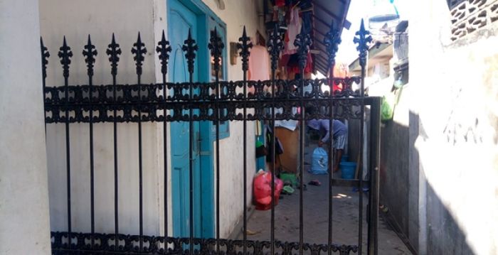 Maling HP di Kamar Kos Sidoarjo Terekam CCTV Maling HP di Kamar Kos Sidoarjo Terekam CCTV