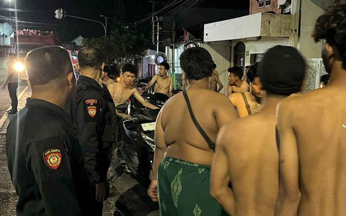Terlibat Balap Liar, Polres Gresik Amankan 54 Pemuda dari Pelbagai Daerah Terlibat Balap Liar, Polres Gresik Amankan 54 Pemuda dari Pelbagai Daerah